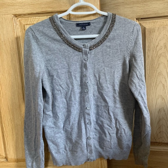 Gray cardigan with cute sparkling details - Picture 2 of 6